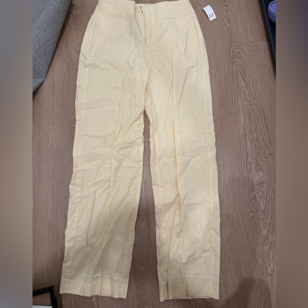 GAP Women’s Pale Yellow Linen Pants NEW